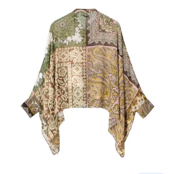 ZARA London lovely Traf Print Cape Blouse. Pants avail to make lounge wear set. - Picture 5 of 6